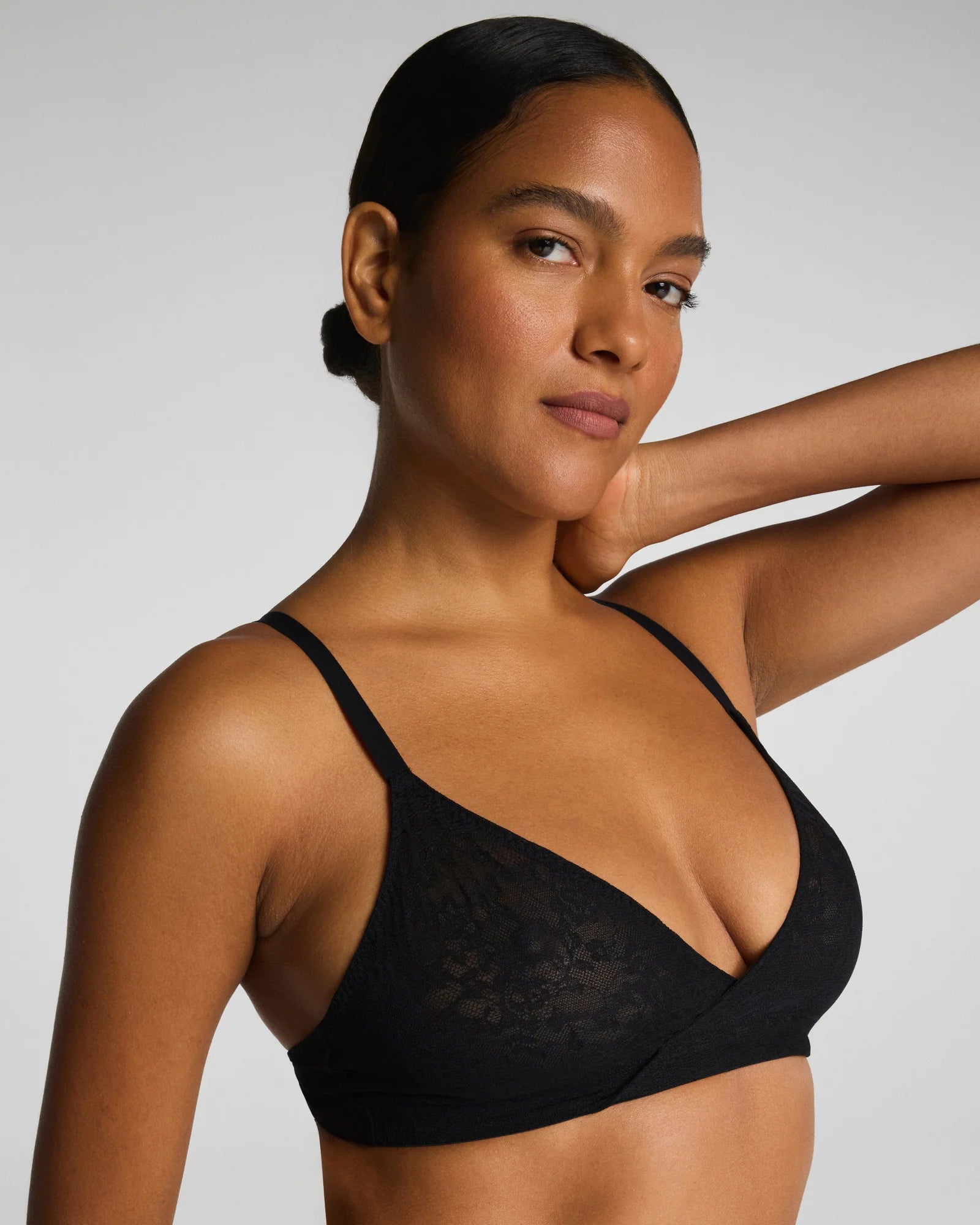 SPANXSUPERSMOOTH Day to Date Night Lace Bralette