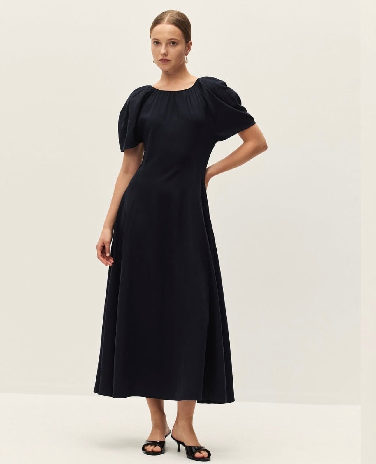 Tyra Dress