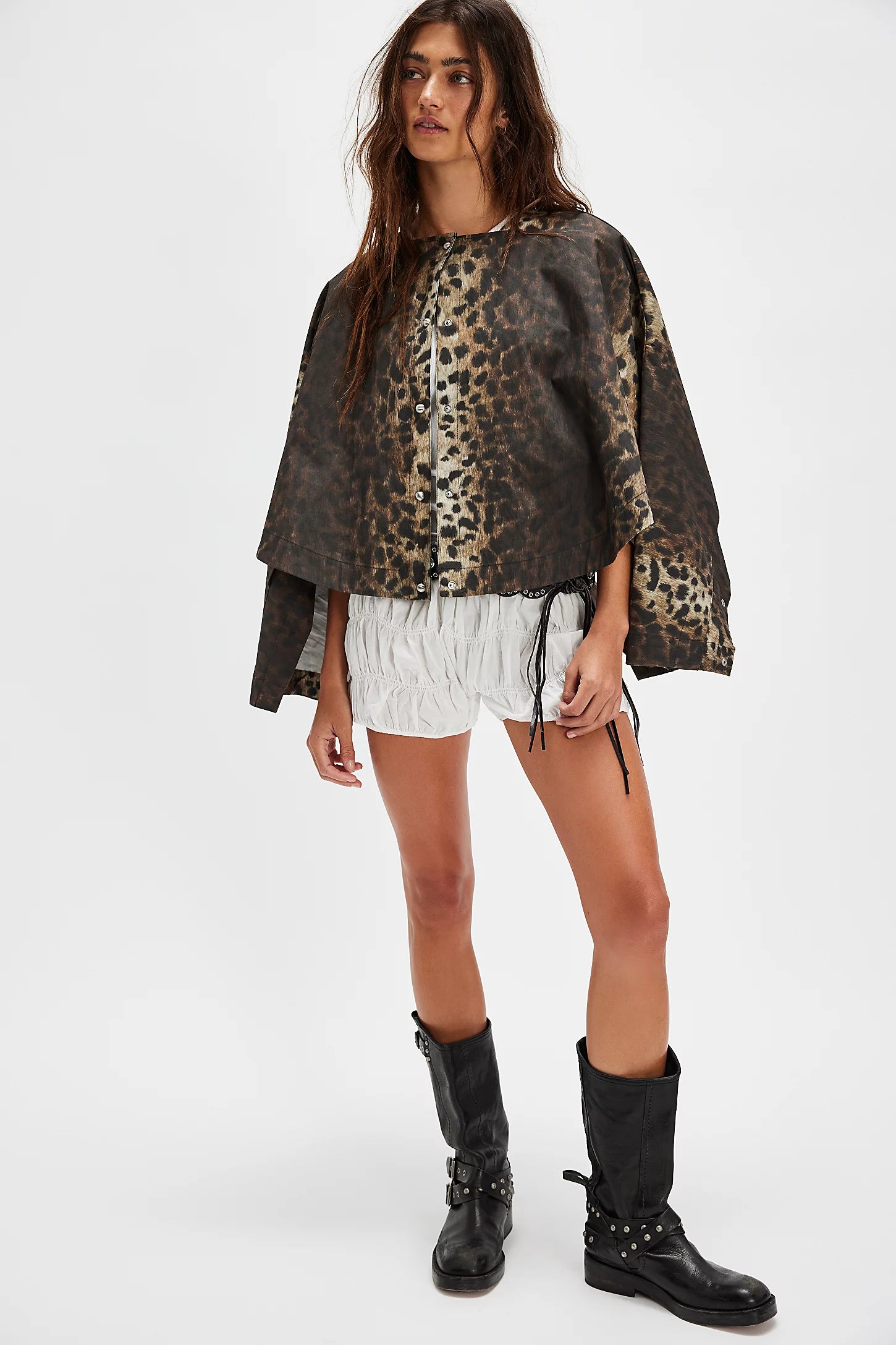 APPARIS Quinn Leopard Cape