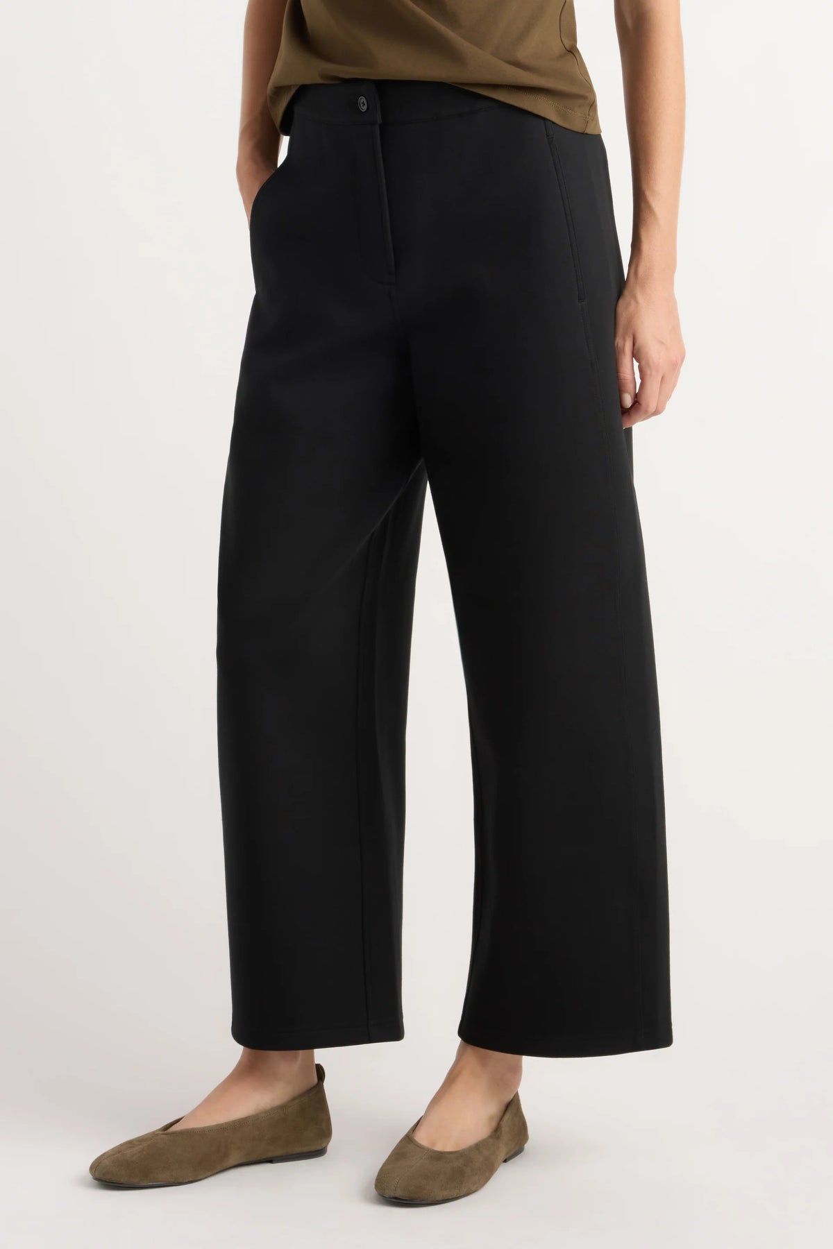 Chase Barrel-Leg Pant