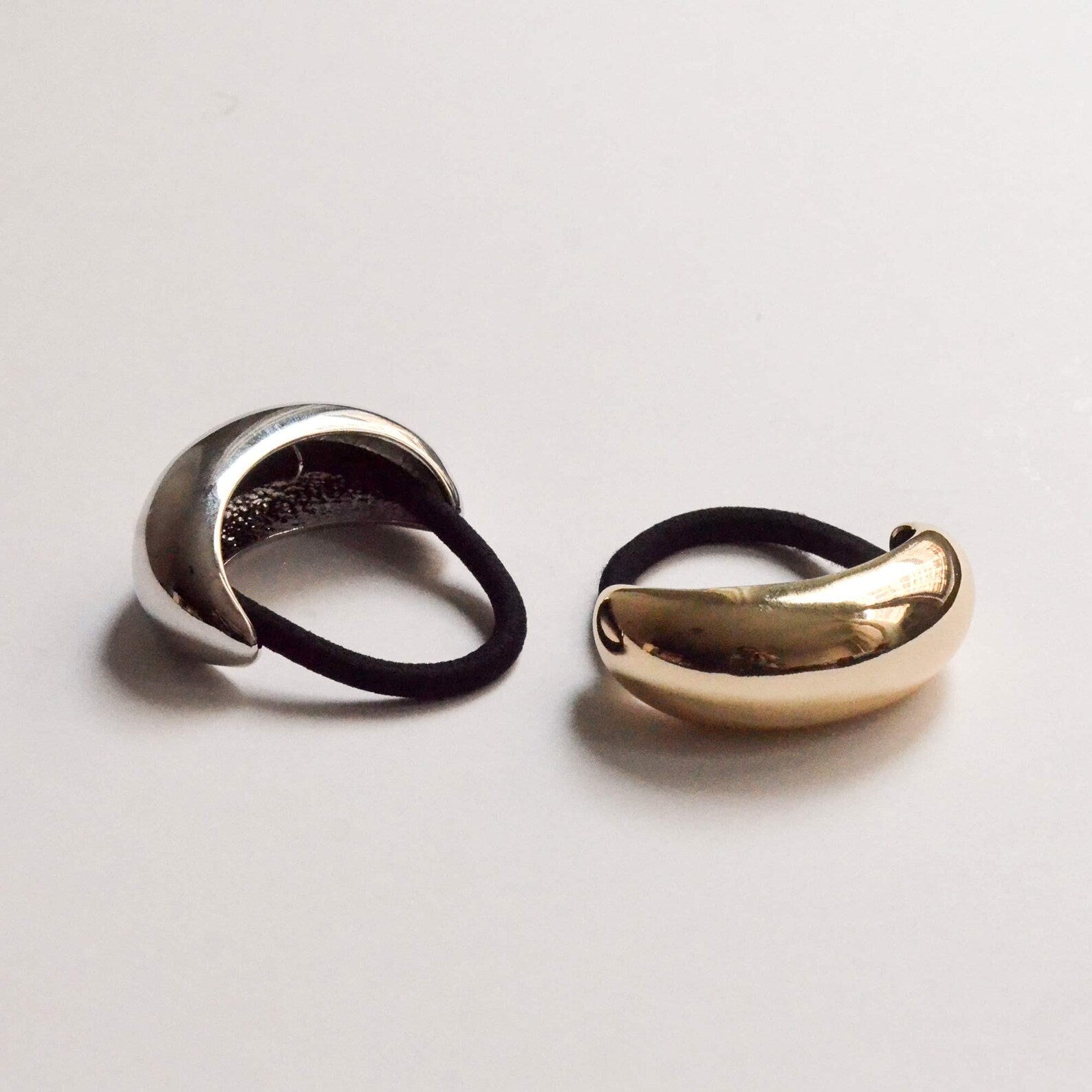 Wide Crescent Metal Ponytail