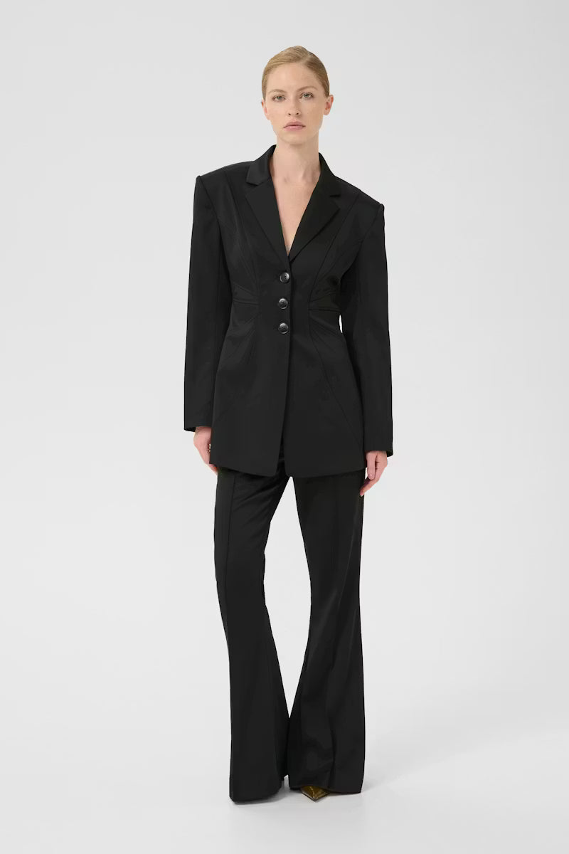 Latia Blazer
