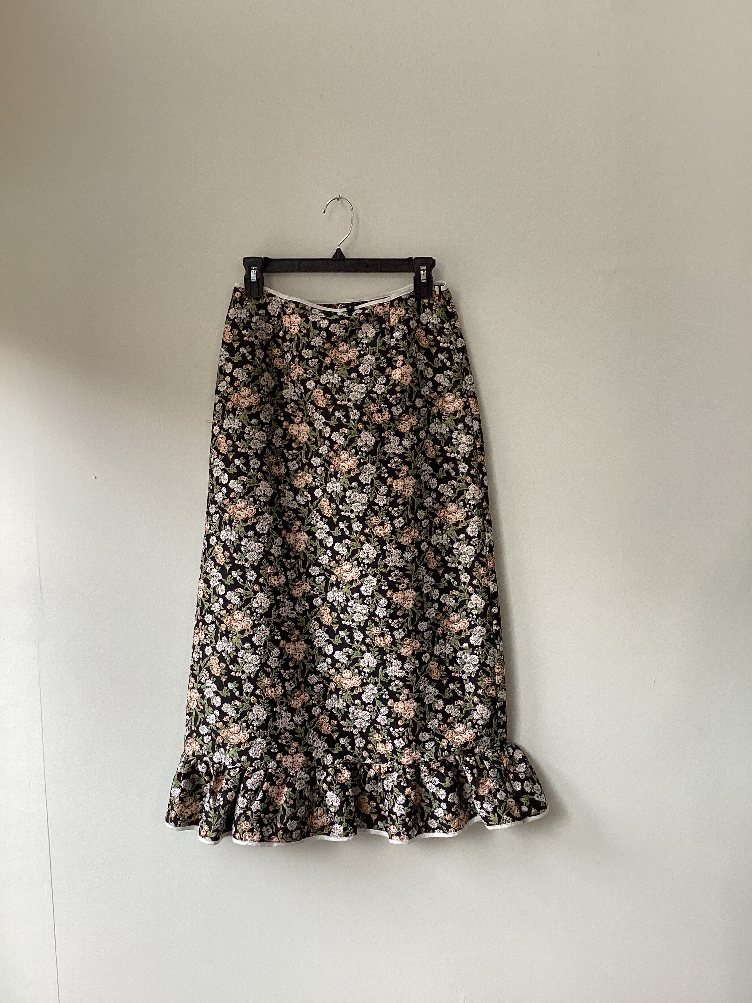 Sister Jane Graces Jacquard Midi Skirt