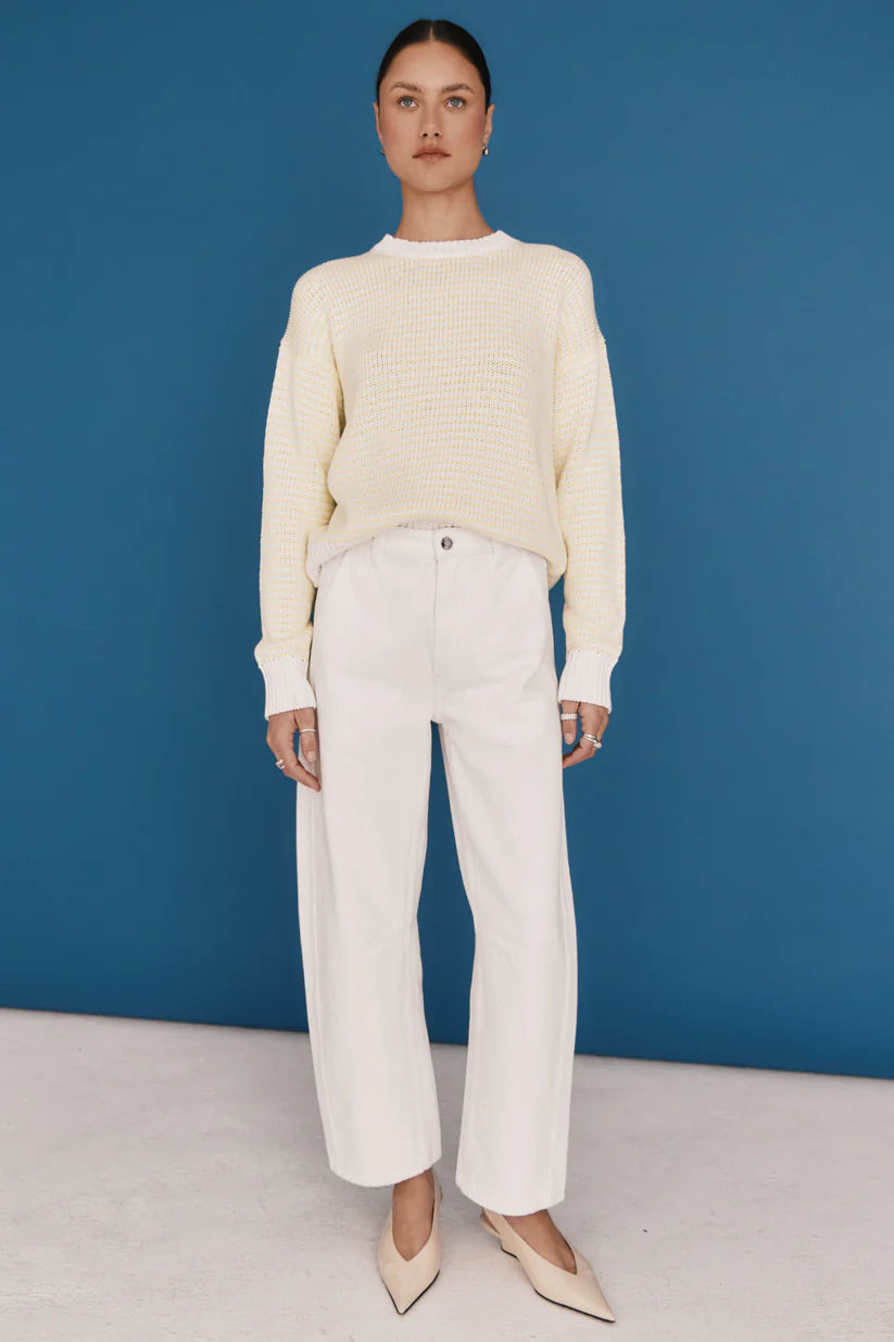 Beau Seamed Crescent Leg