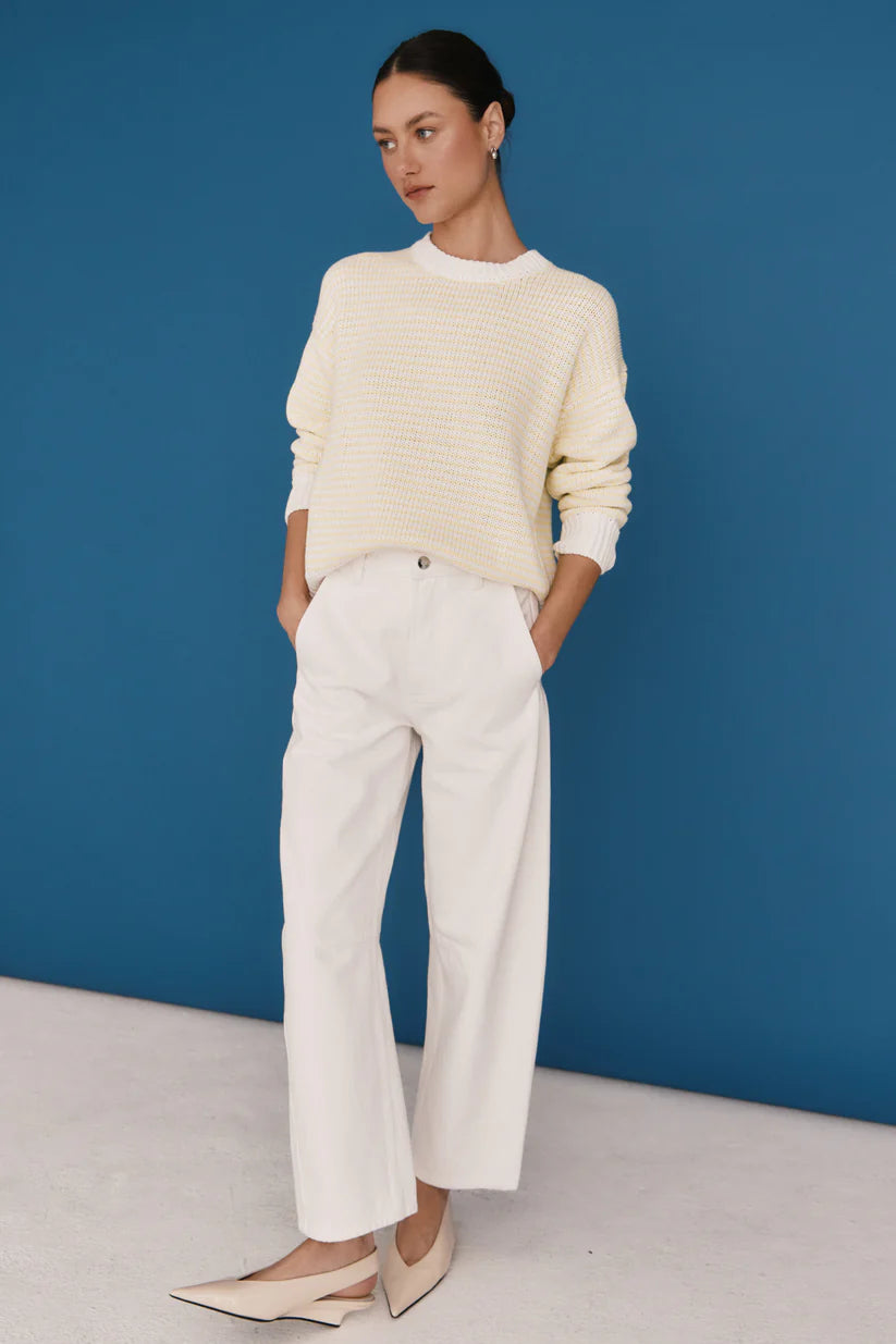 Beau Seamed Crescent Leg