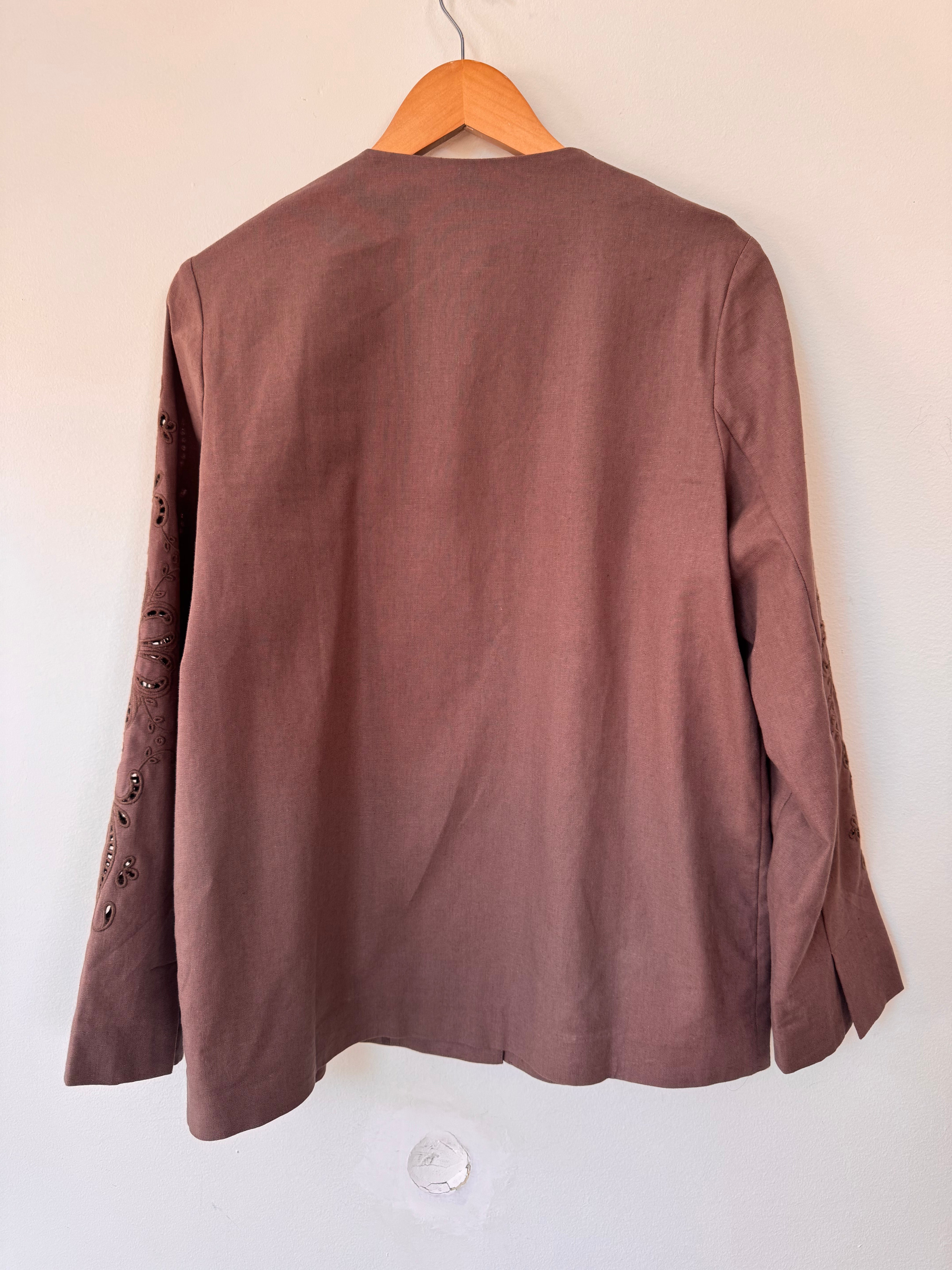 V-neck Broderie Blazer