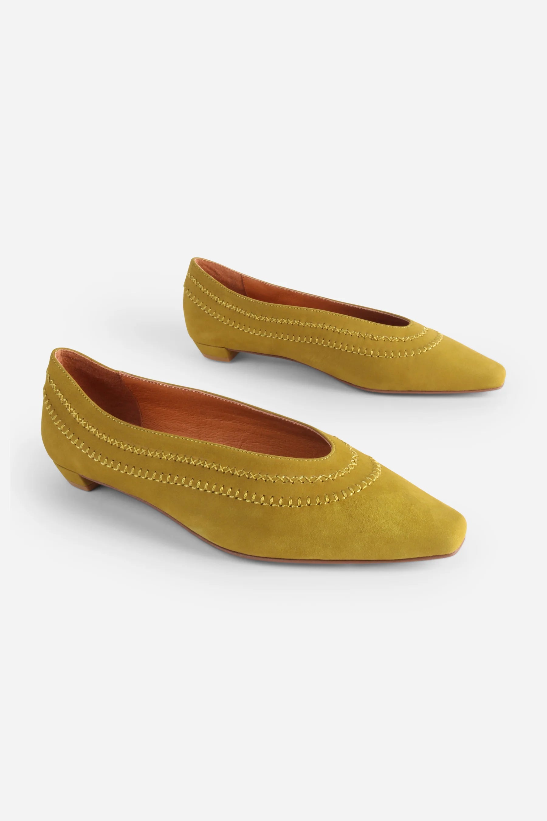 Lofty Snipped Toe Ballet Flat