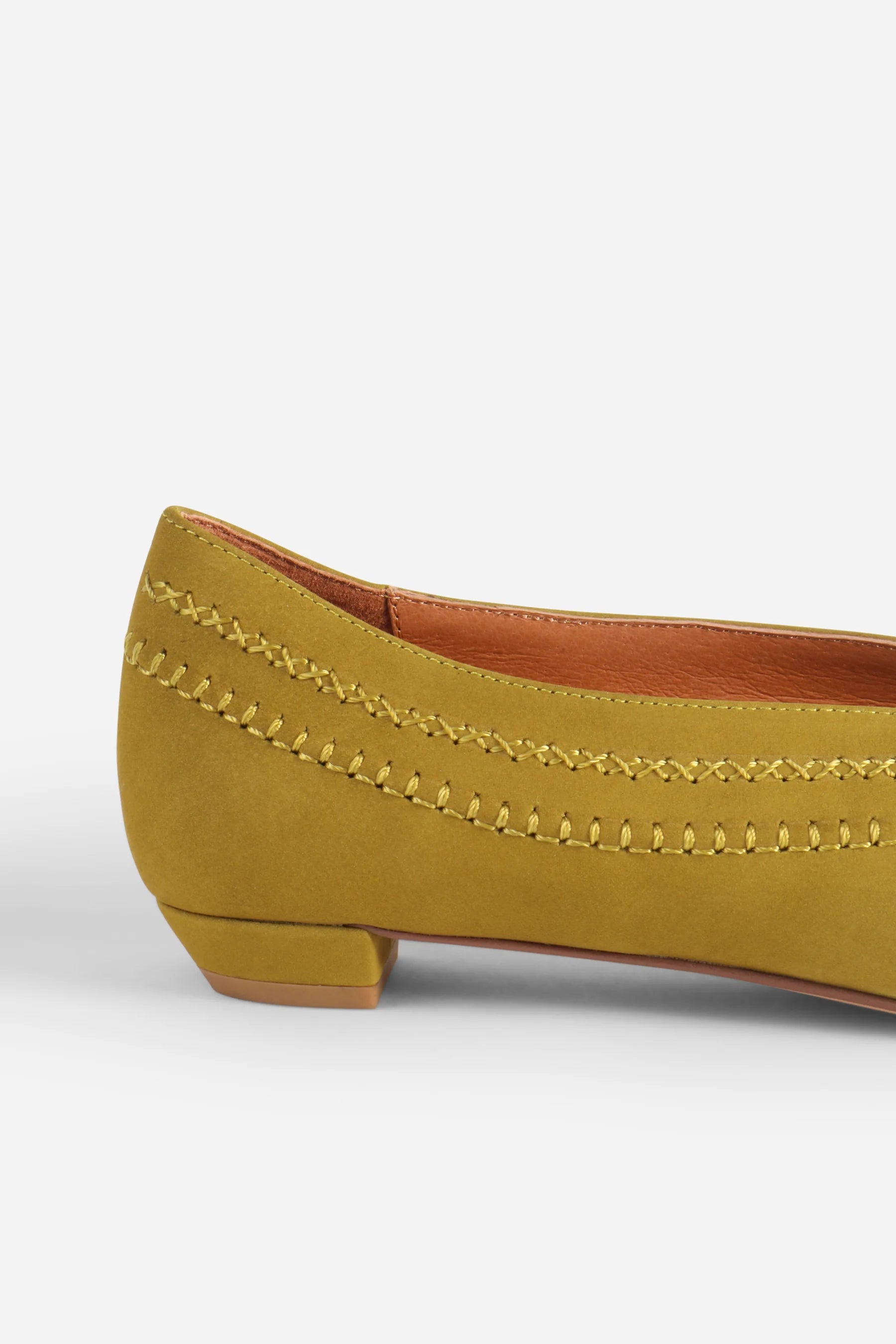 Lofty Snipped Toe Ballet Flat