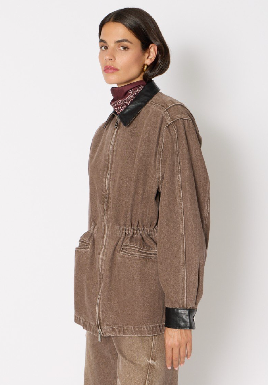 Vivienne Barn Jacket