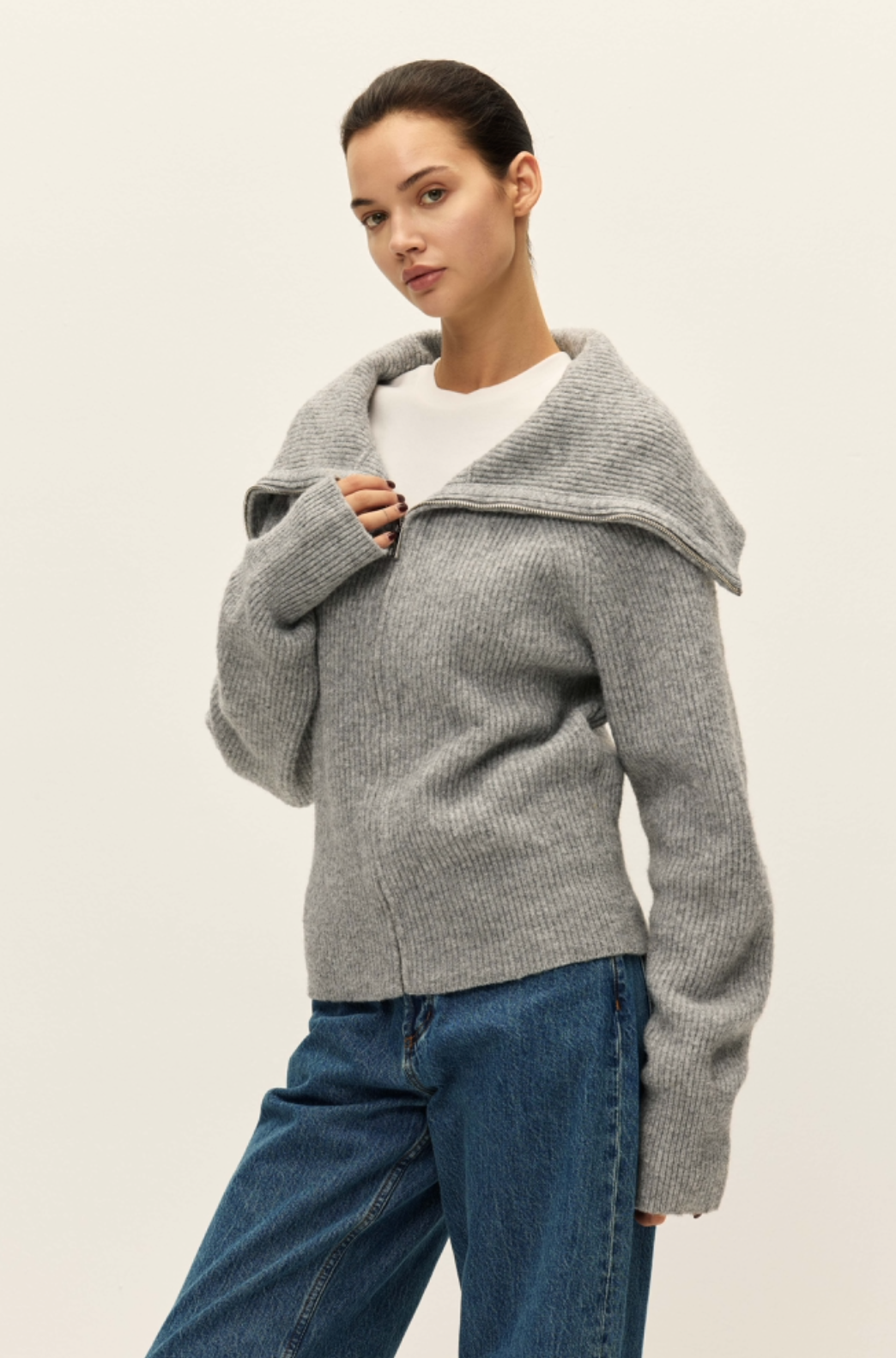 Leigh Zipup Sweater