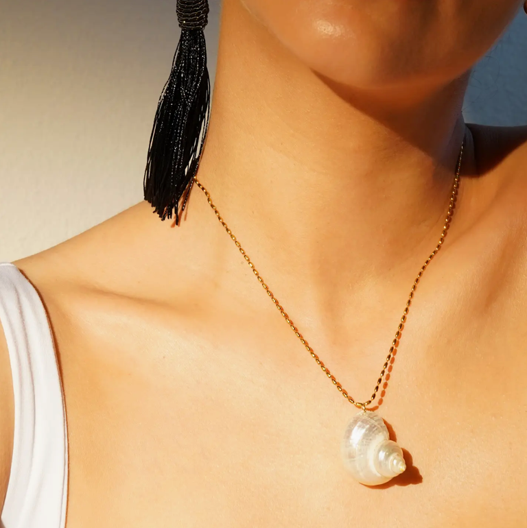 Costa Necklace