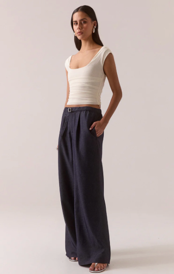 Myriad Scoop Top