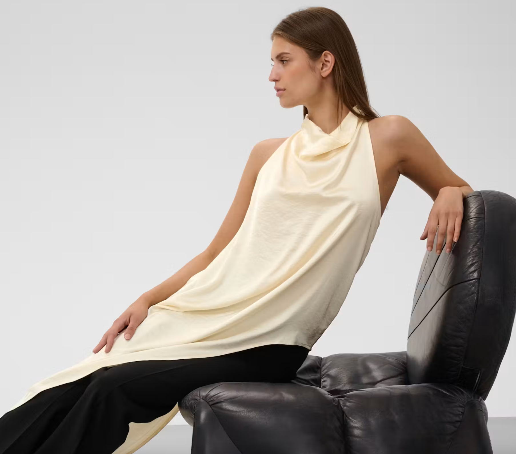Verona Asymmetric Top