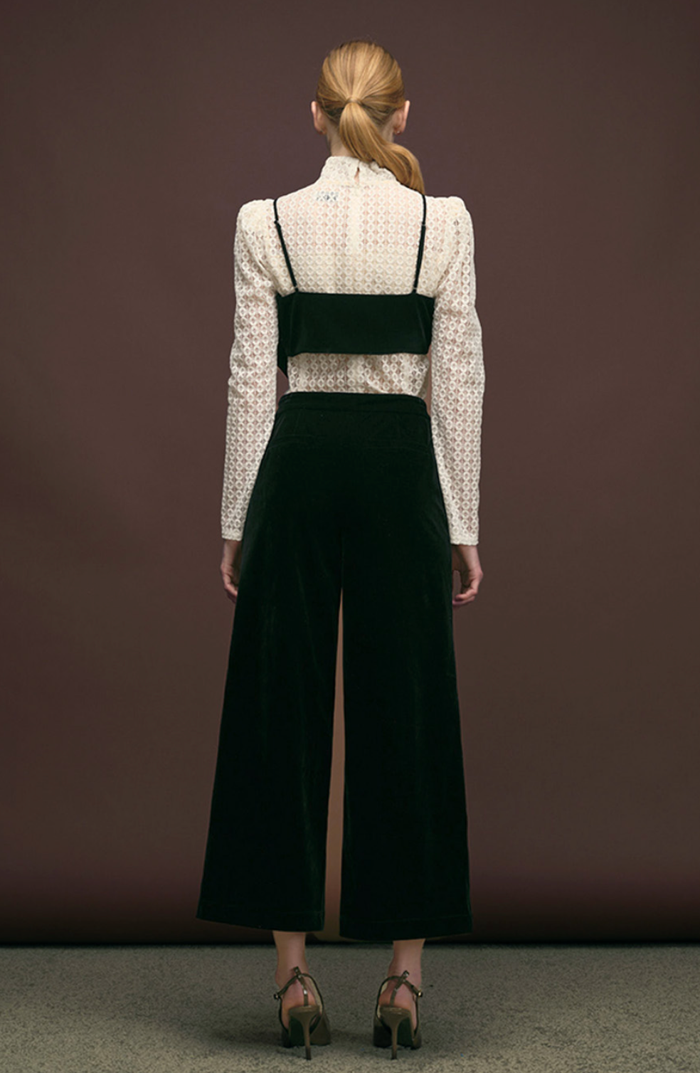 Mindy Bow Crop Top