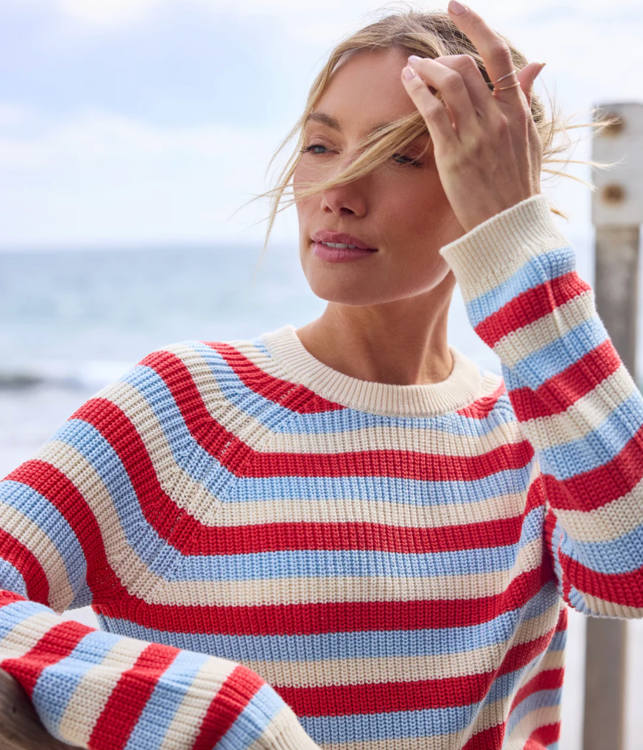 Alexa Pullover