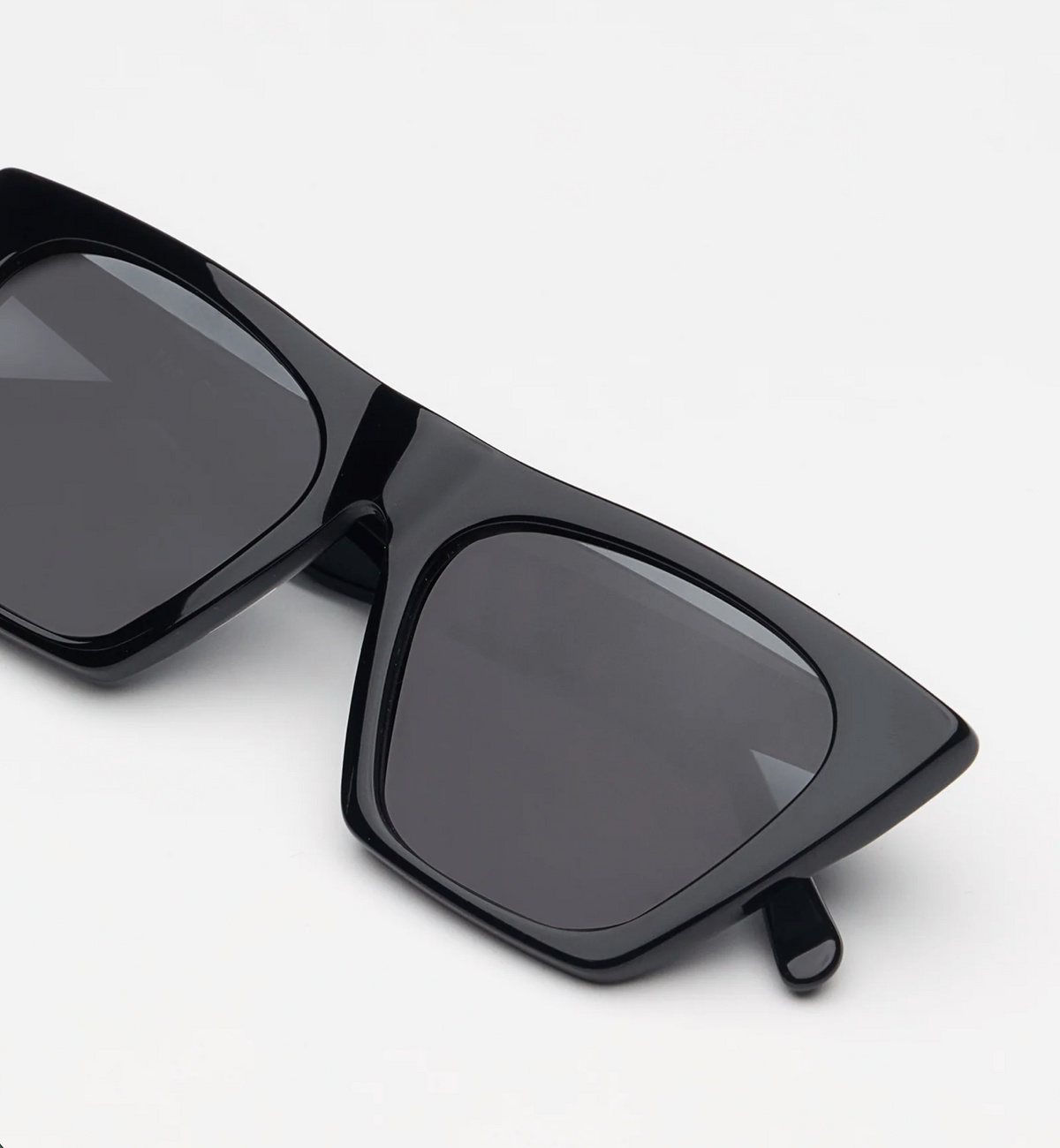 The Classic Sunglasses