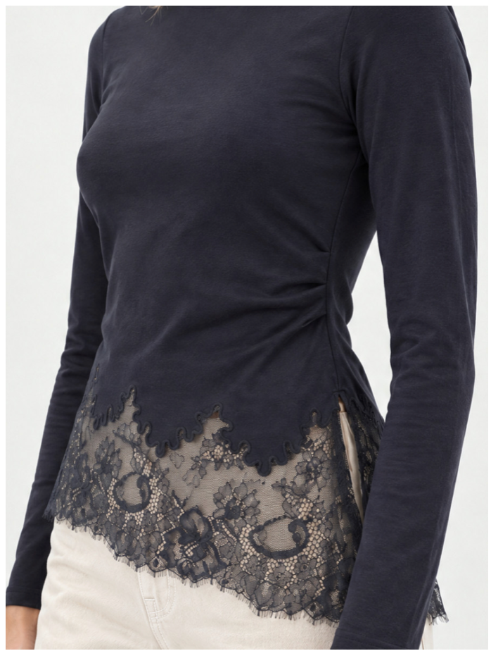 Tara T-shirt