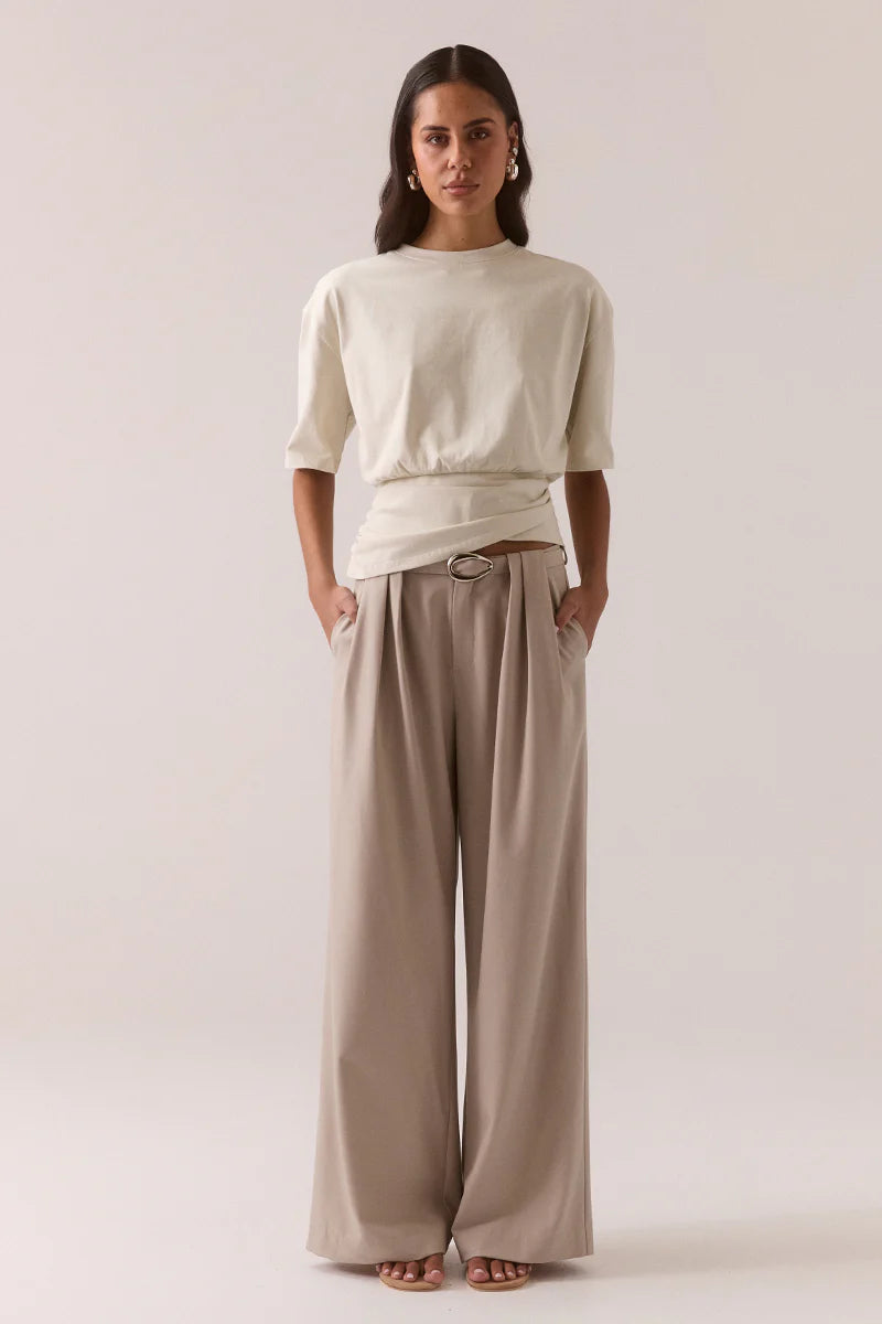 Delani Tee