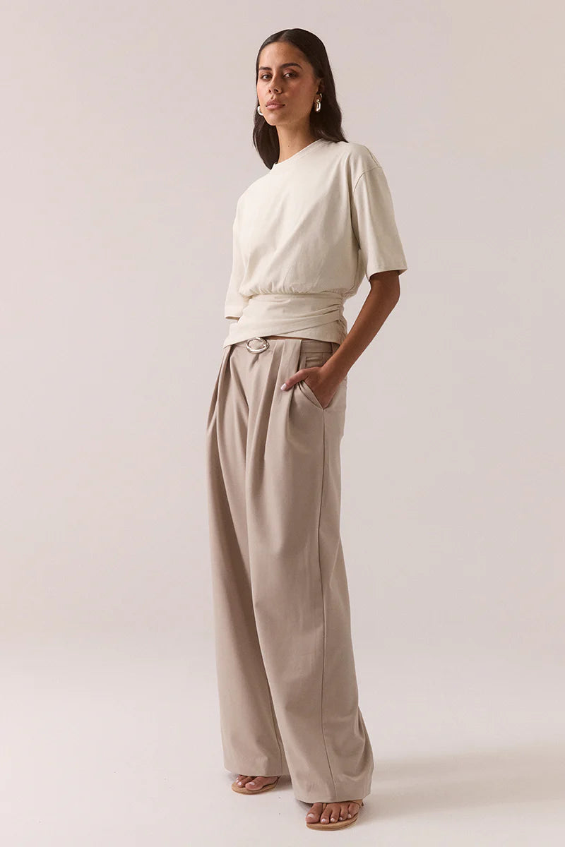 Delani Tee