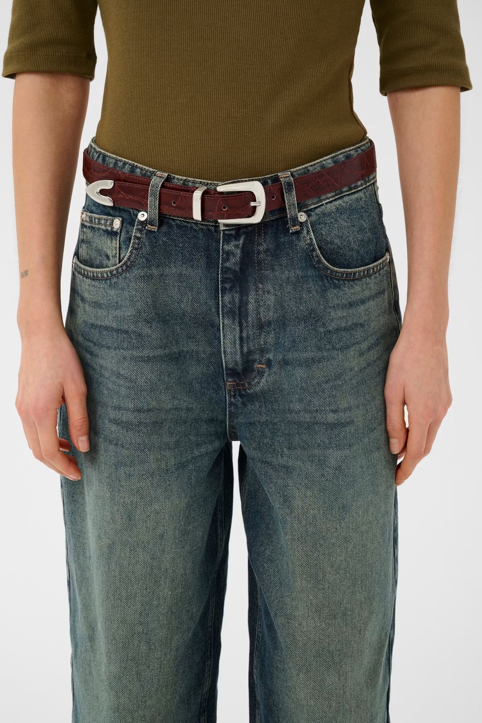 Suva Patent Belt